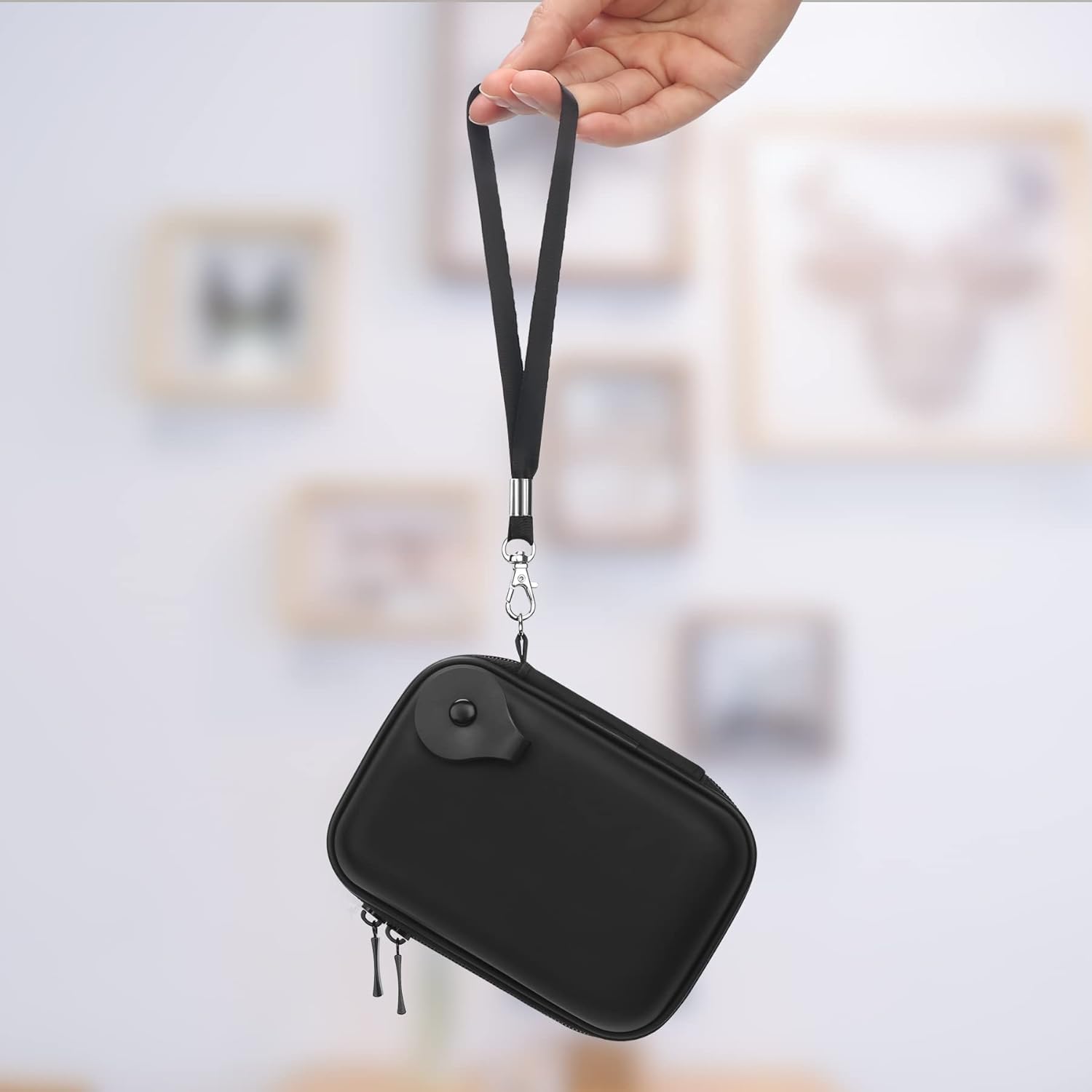 شنطة سفر من اكس سبرينج، شنطة حمل الكاميرا متوافقة مع كاميرا مدونات الفيديو الرقمية G7X مارك 3، شنطة سفر صلبة واقية مدمجة مع جيوب شبكية للبطاريات وكيبل USB وبطاقات SD، اسود - الصورة 3