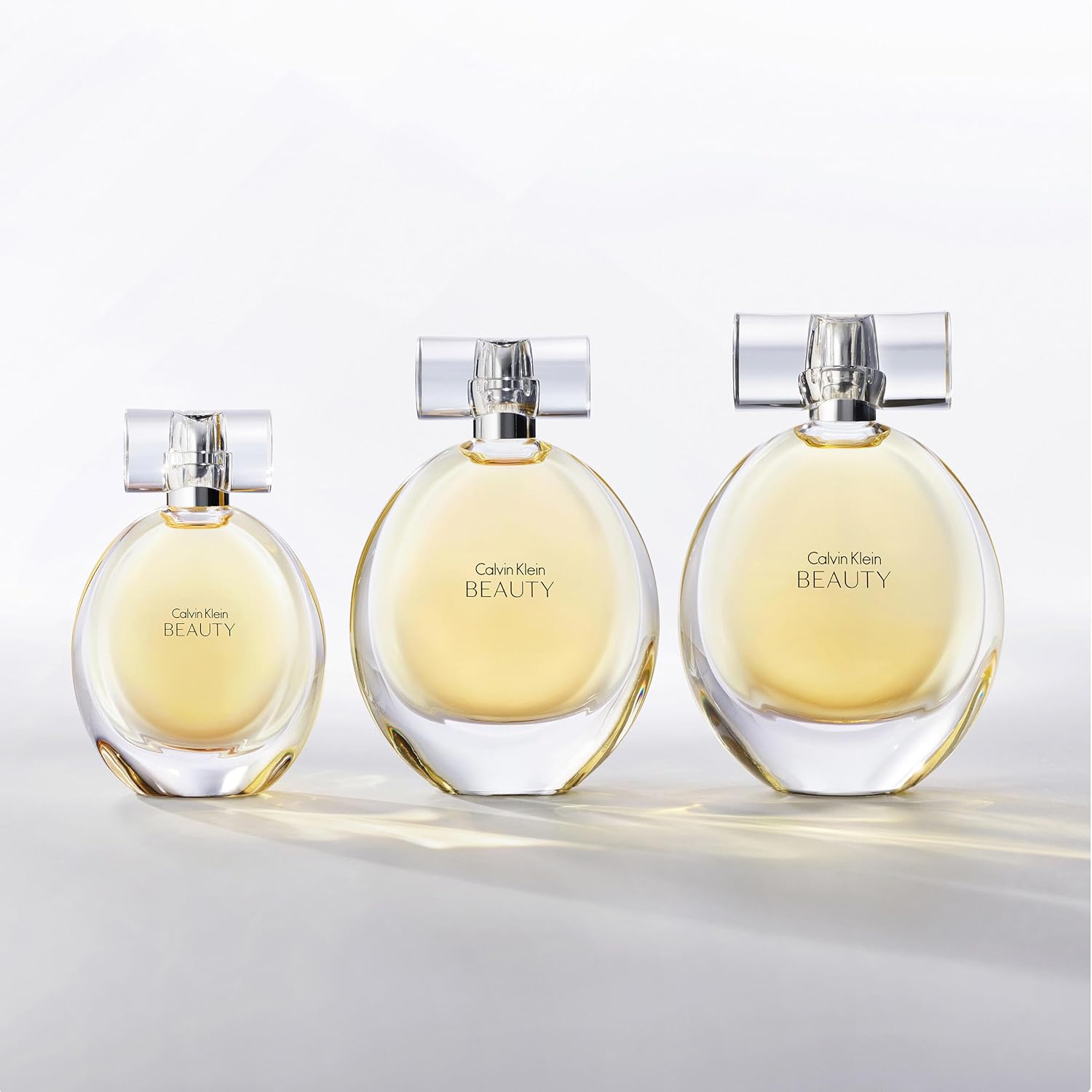عطر كالفن كلاين بيوتي للنساء - أو دي بارفان، 100 مل - الصورة 4