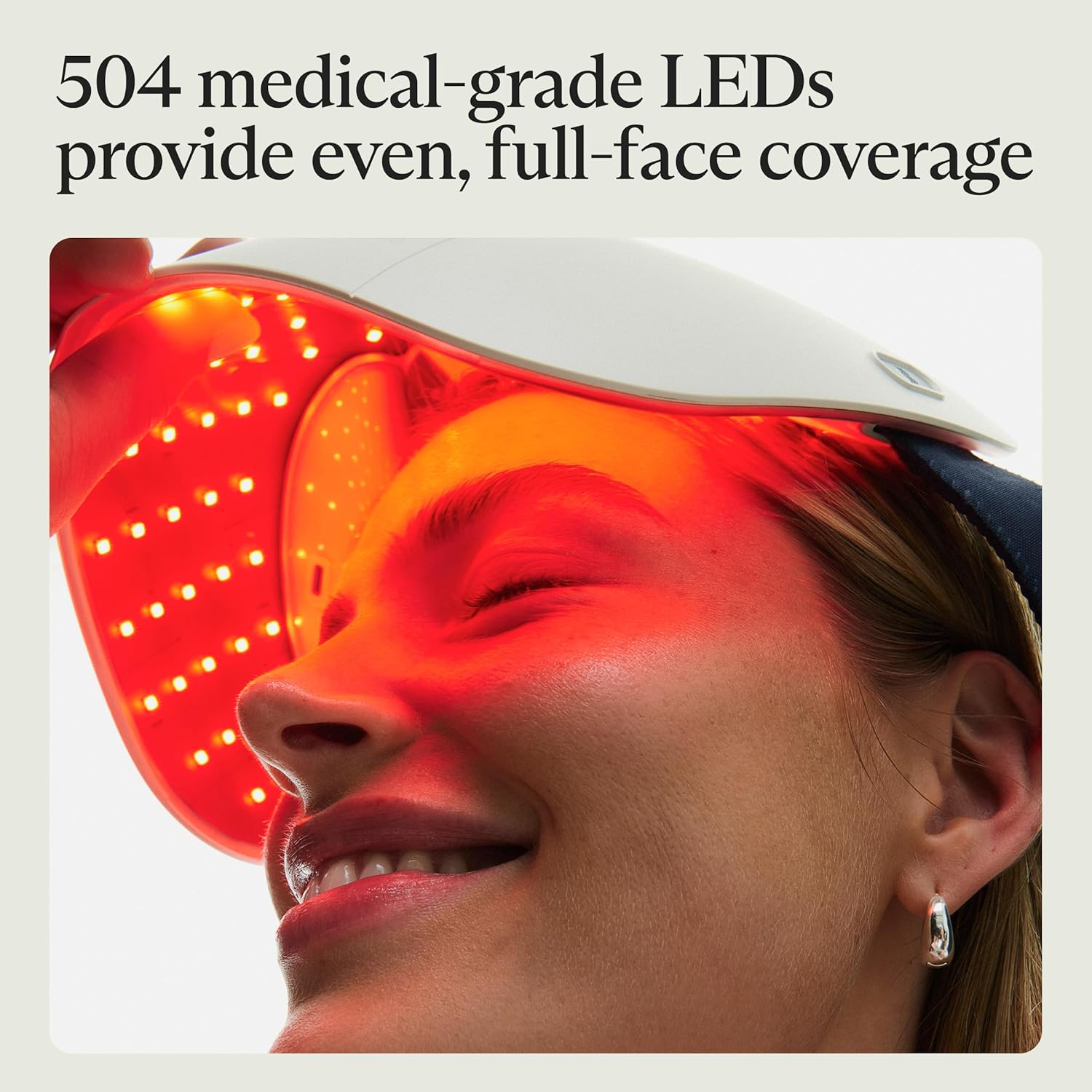 قناع TheraFace Therabody Mask Glo - قناع وجه لاسلكي للعناية بالبشرة بإضاءة LED مع إضاءة حمراء/زرقاء/الأشعة تحت الحمراء وتدليك مريح لفروة الرأس من أجل بشرة متوهجة وأكثر صحة - مرخص من إدارة الغذاء والدواء الأمريكية - الصورة 4
