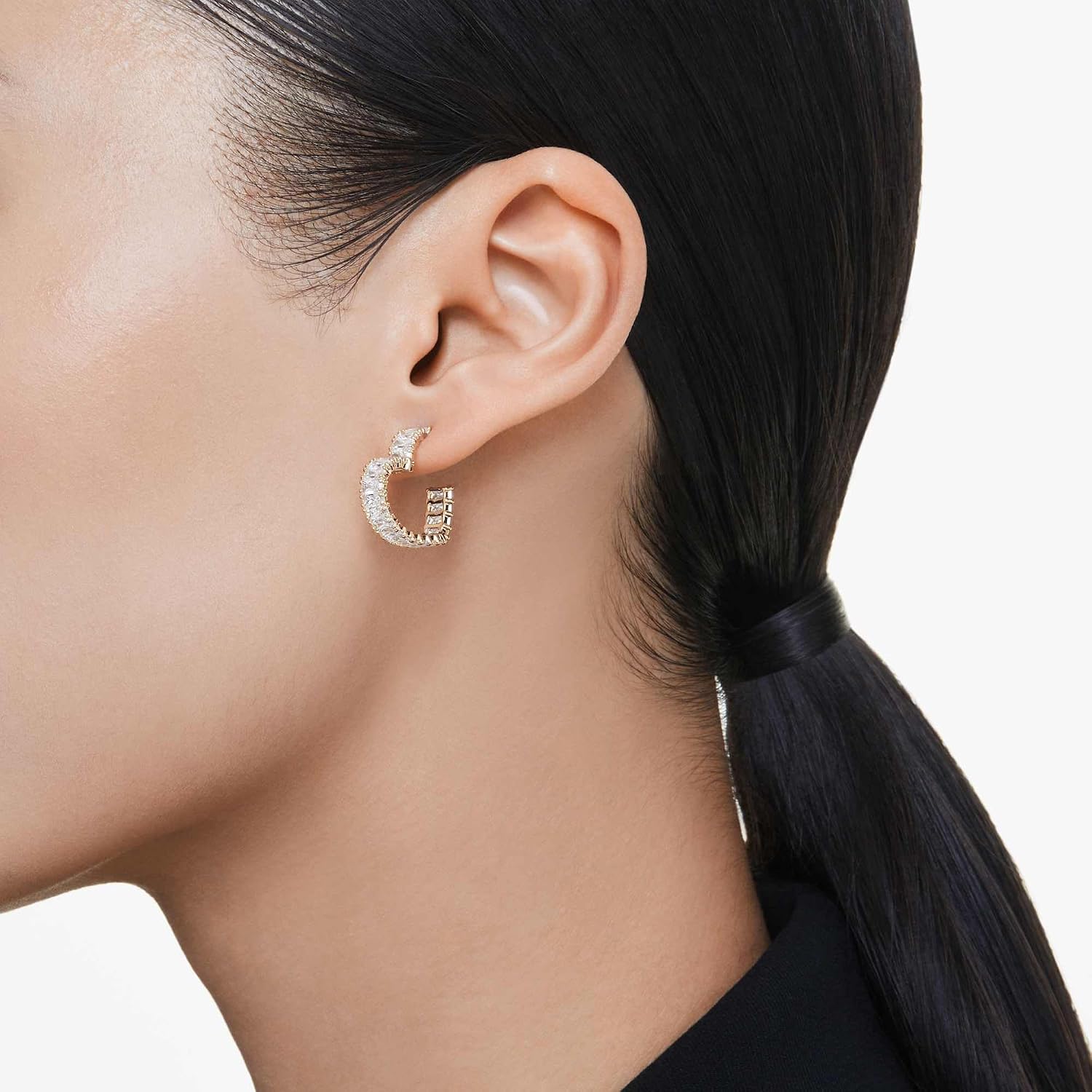 Swarovski Women's Matrix White Earrings - الصورة 6